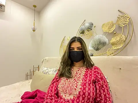 MaYaa  11 online show from March 17, 7:01 am