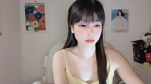 -Hottie online show from December 3, 6:32 pm