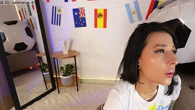 ValeriaCox online show from June 16, 11:44 am