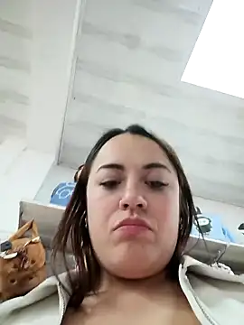 Lesly 10- online show from November 20, 6:20 pm