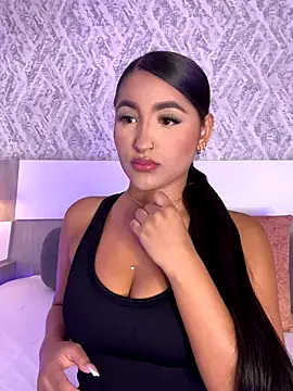 Snapshot of AishaPeyton chatting on October 1, 4:34 pm AishaPeyton online show from October 1, 4:34 pm
