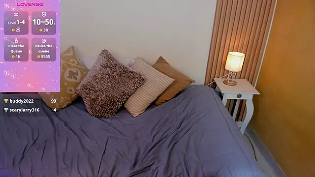 cat kitty18  online show from September 11, 7:03 pm