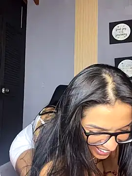 Snapshot of elolotero chatting on December 2, 7:10 am elolotero online show from December 2, 7:10 am