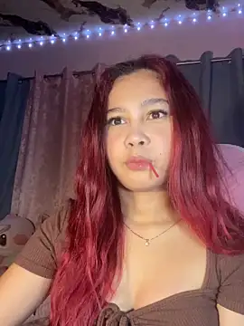 ursweet babygirl online show from June 28, 5:52 pm
