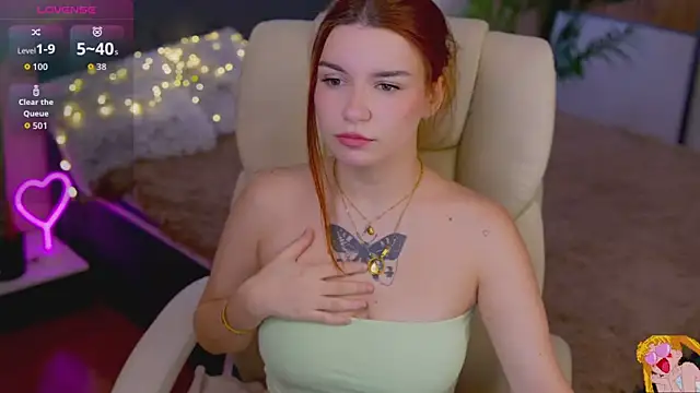 RedShinee online show from October 23, 8:42 am