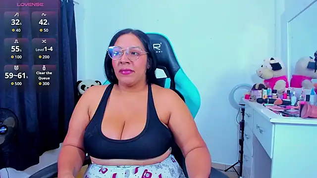 Snapshot of lulu_ferrer chatting on September 8, 7:02 pm lulu ferrer online show from September 8, 7:02 pm