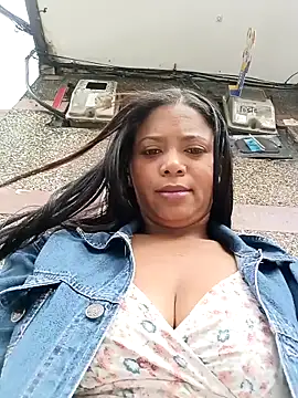 Snapshot of cindy_damm chatting on September 12, 6:37 pm cindy damm online show from September 12, 6:37 pm