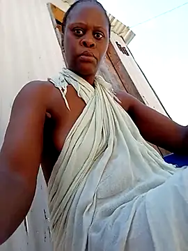 ZIPORA07 online show from February 5, 9:01 am