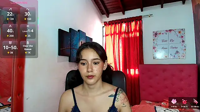 miley blue  online show from November 10, 7:09 pm