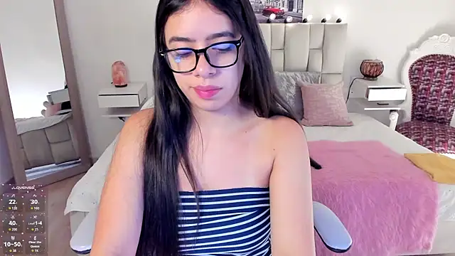 Snapshot of zoe_turnner_18 chatting on September 12, 11:50 am zoe turnner 18 online show from September 12, 11:50 am