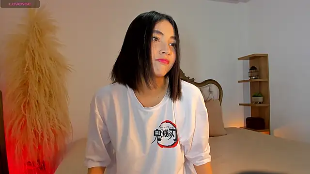 Snapshot of lilithTeen1_ chatting on October 4, 5:46 am lilithTeen1 online show from October 4, 5:46 am