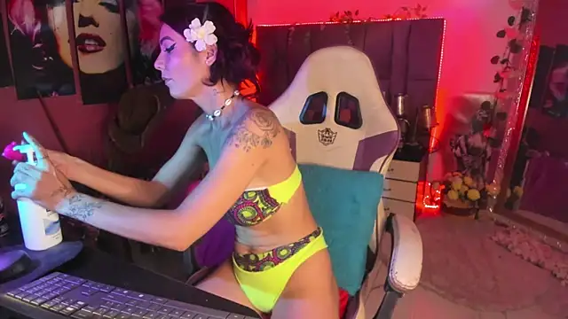 sweetyose online show from April 11, 7:39 pm