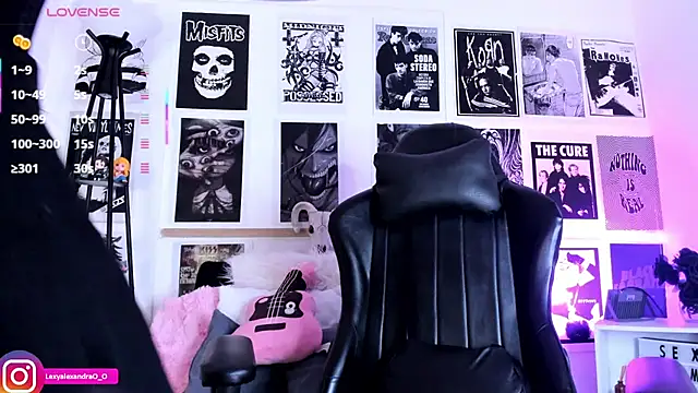 Lexyjoycce online show from October 14, 9:06 pm