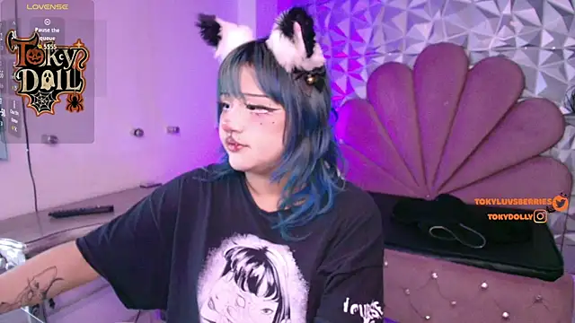 toky doll online show from October 29, 8:11 pm