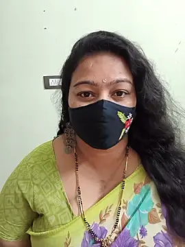 neelu-hoty online show from February 2, 5:01 pm