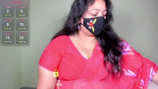 neelu-hoty online show from June 3, 1:45 pm