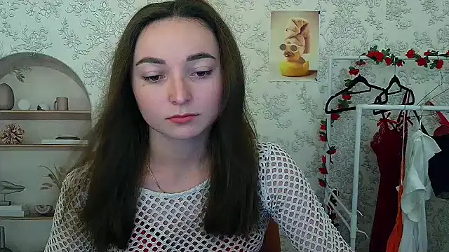  Barbie Kiss  online show from November 13, 10:31 pm