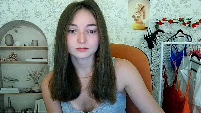  Barbie Kiss  online show from October 16, 4:53 pm