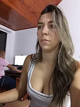 rachellboom online show from May 15, 10:56 pm