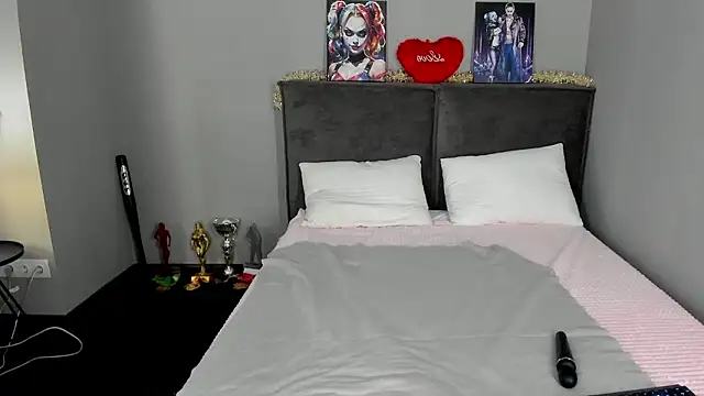 MuscleXXXBarbie online show from February 23, 8:47 am