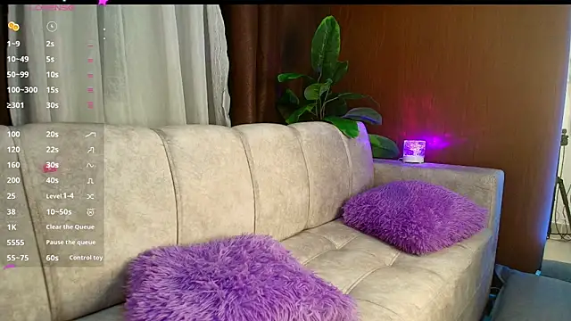 Snapshot of liaowen1 chatting on October 12, 12:24 am liaowen1 online show from October 12, 12:24 am