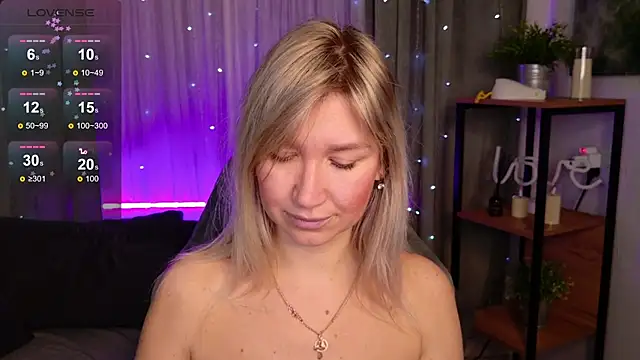 MilaBott online show from November 16, 8:31 pm