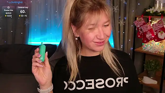 MilaBott online show from January 7, 6:44 pm