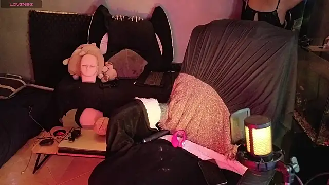 MaggaCass online show from July 30, 1:34 pm
