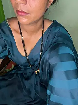 PUNAM BABY1 online show from June 8, 5:03 pm