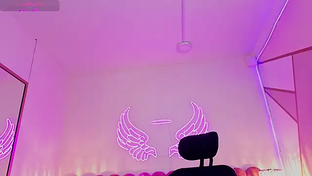  scarletmoore online show from September 17, 9:40 am