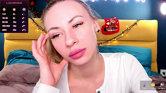 Diana Garrett online show from December 2, 7:10 am