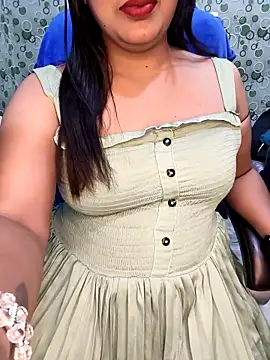 Cute-Raashii online show from October 31, 1:29 am