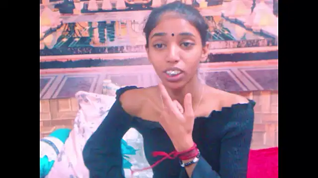 Snapshot of IndianSexySlender chatting on October 17, 6:16 am IndianSexySlender online show from October 17, 6:16 am