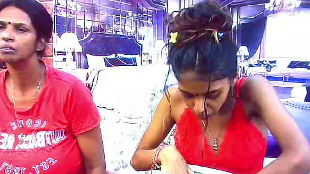 IndianSexySlender online show from November 23, 5:32 am