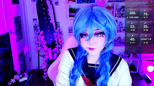 Aki  Ra online show from February 3, 10:56 pm