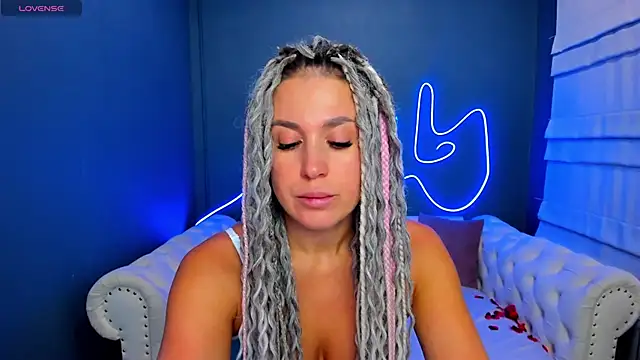 rock n roxy online show from March 10, 1:53 am