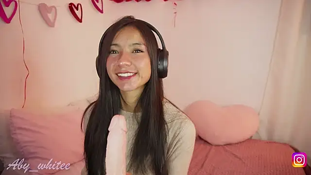 AbyWhitee online show from February 20, 5:17 am