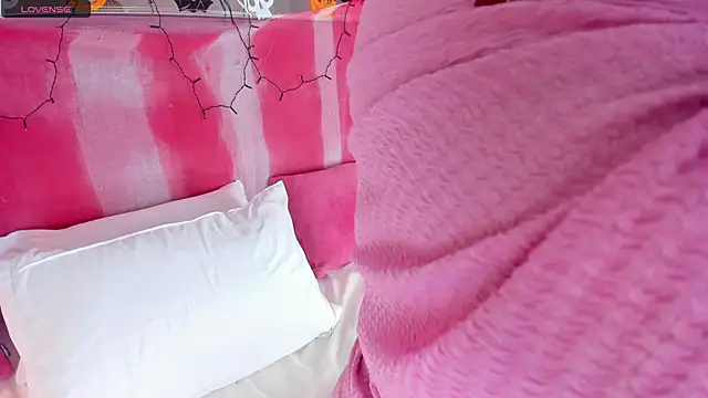 ArticaBelle online show from November 1, 5:00 am