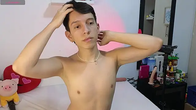 milky  boy  online show from April 13, 12:56 am