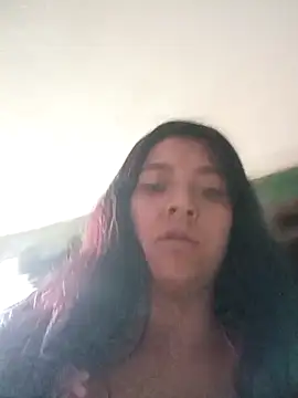 Snapshot of CORALINE_GREYM chatting on October 14, 8:22 pm CORALINE GREYM online show from October 14, 8:22 pm