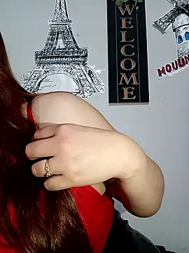 hanna-a online show from February 3, 2:44 pm