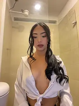 SOPHIACANDY19  online show from October 16, 11:18 pm