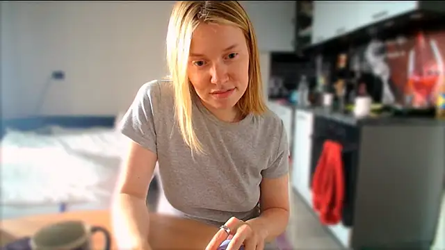 TaylorBre online show from June 15, 11:21 am