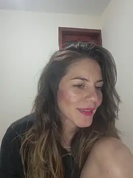 Snapshot of Hanny_24 chatting on October 15, 3:20 am Hanny 24 online show from October 15, 3:20 am