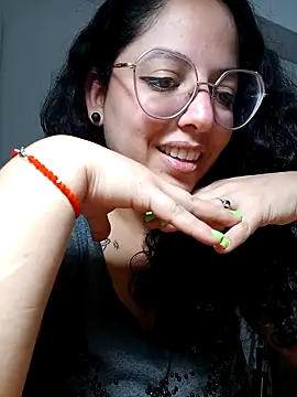 babyluna939 online show from April 12, 11:17 pm