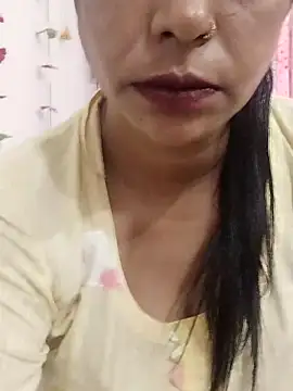 Urmila bhabhii online show from December 15, 5:12 am