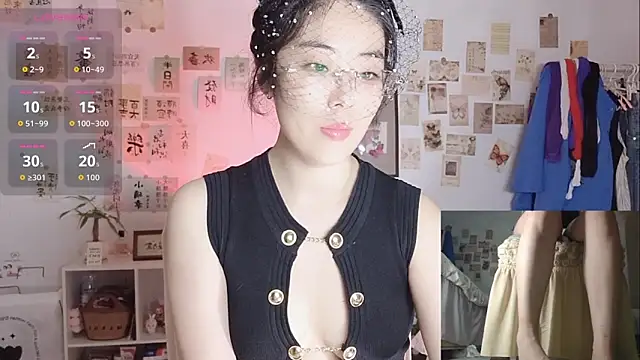Snapshot of alisa-520 chatting on September 20, 1:31 pm alisa-520 online show from September 20, 1:31 pm