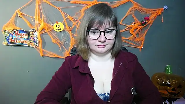 ZannaDreil online show from November 3, 7:29 pm