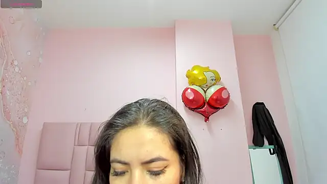 Snapshot of soyzarahtorres chatting on September 22, 11:14 pm soyzarahtorres online show from September 22, 11:14 pm