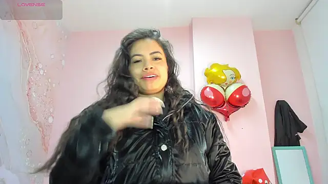 Snapshot of soyzarahtorres chatting on October 8, 11:20 pm soyzarahtorres online show from October 8, 11:20 pm
